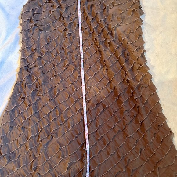 Ruffle camisole, flirty and fun! - Picture 8 of 9